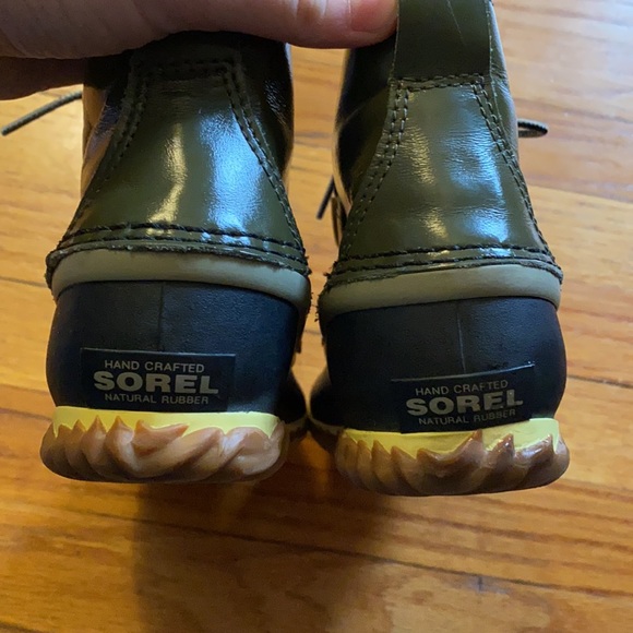 Sorel Out & About Plus Duck Boots - Picture 4 of 5